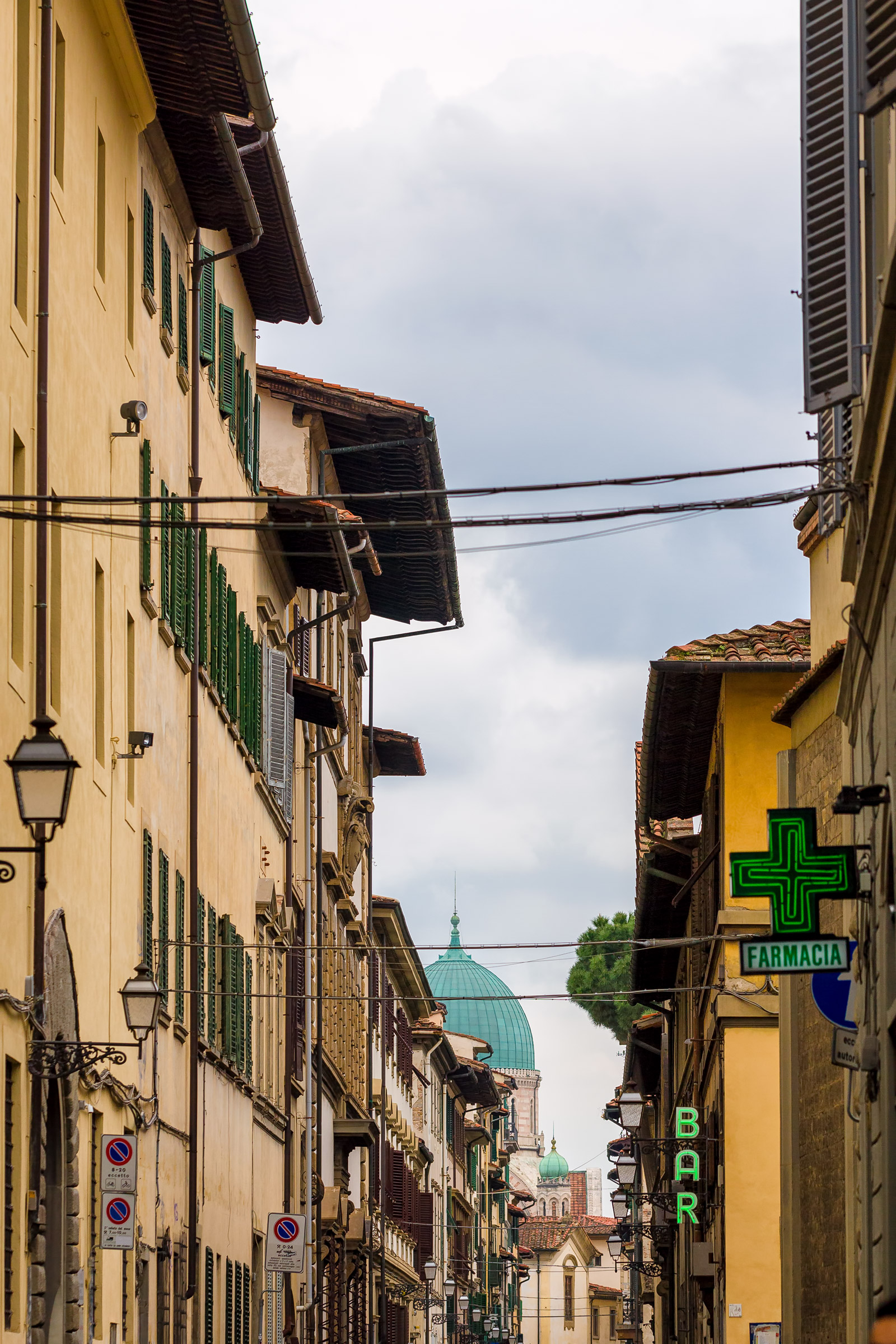 Via degli Alfani towards Florence Sinagogue, Florence, Tuscany