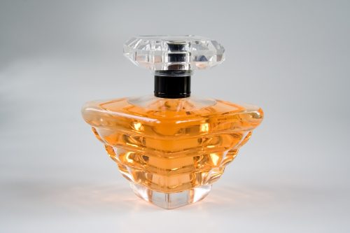 Perfume bottle